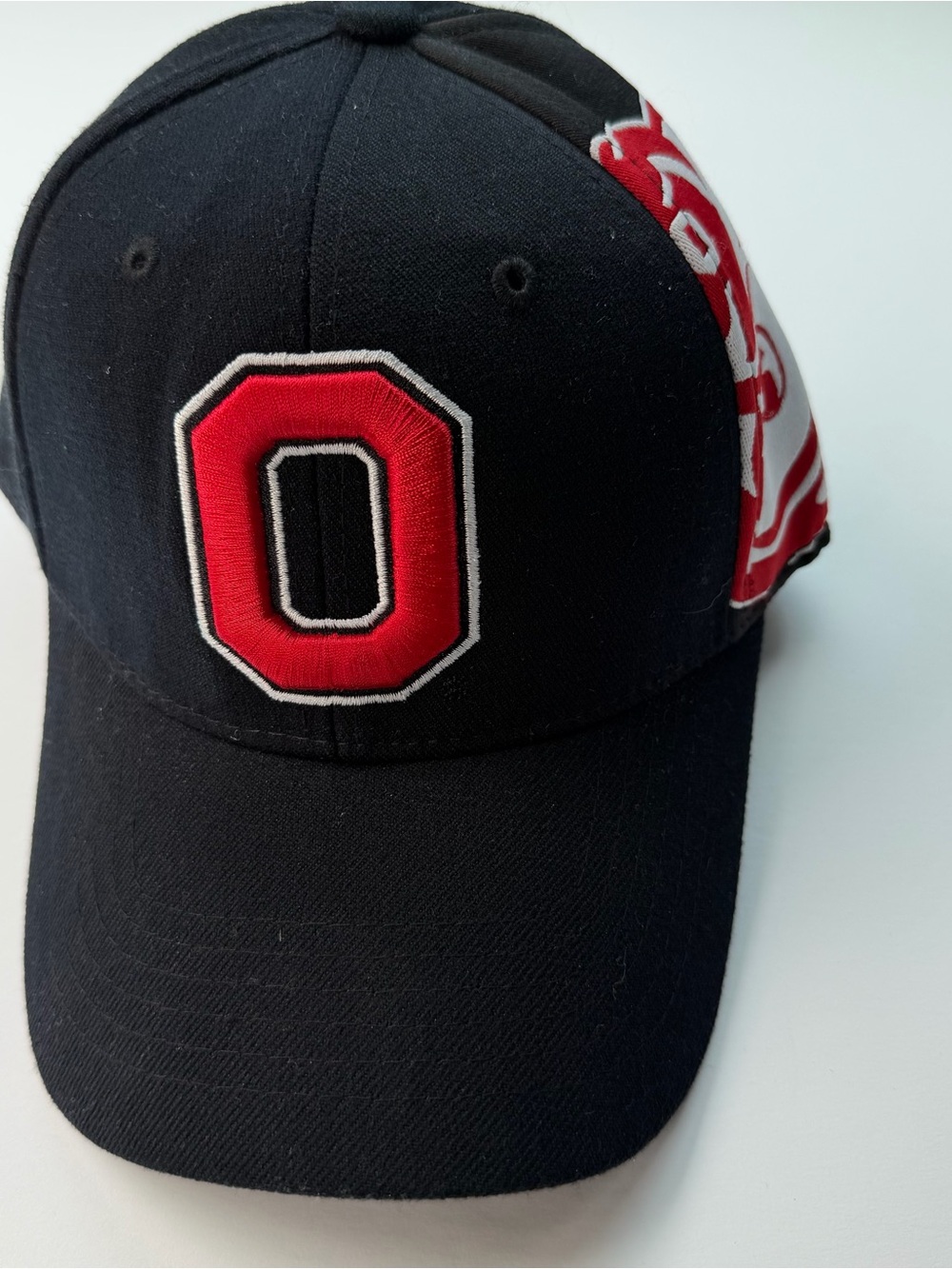 Top of the World Ohio State University Buckeyes Logo Mascot Black Red Hat Cap